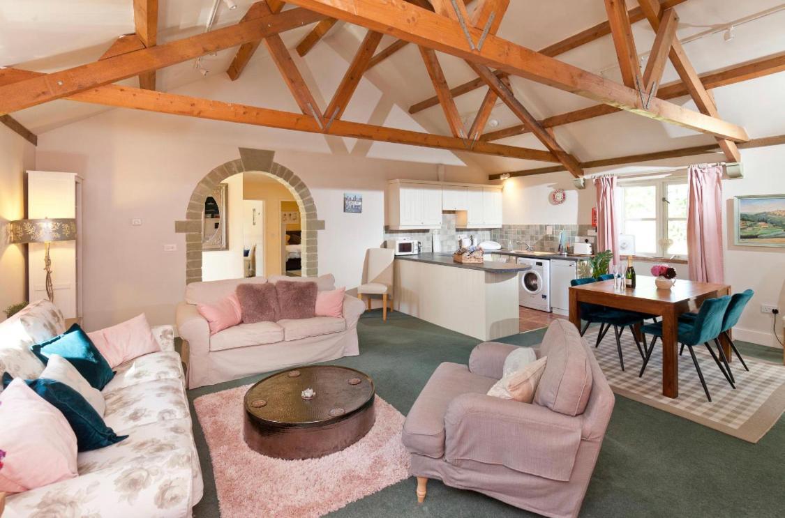 Spacious Swallow Cottage Tisbury Εξωτερικό φωτογραφία