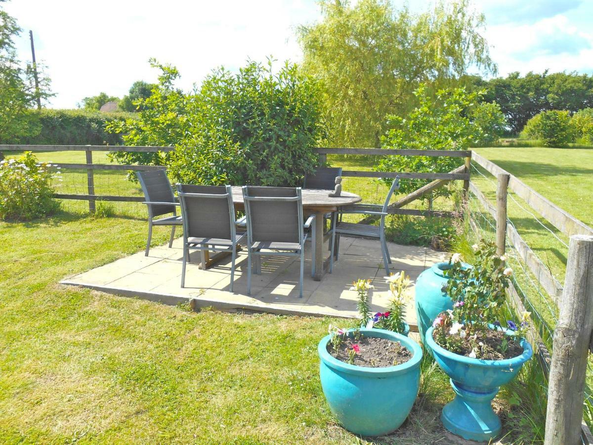 Spacious Swallow Cottage Tisbury Εξωτερικό φωτογραφία