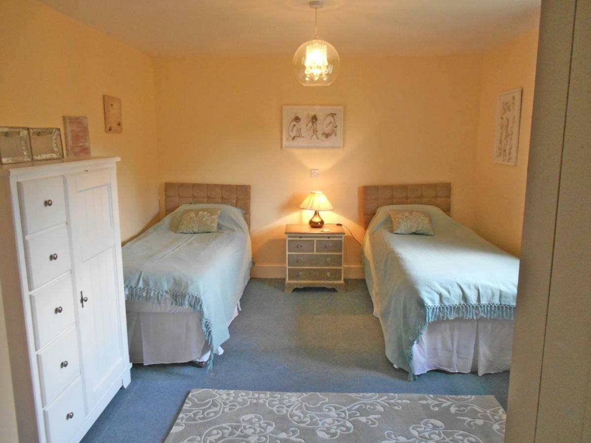 Spacious Swallow Cottage Tisbury Εξωτερικό φωτογραφία